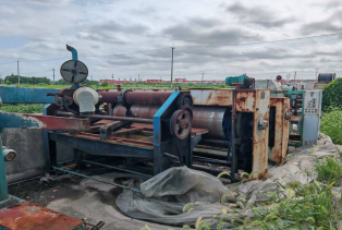 �յ���ƽѹѹ�����߻���ֽ��������������ֽѹ�߻����и����ӡˢ������ֽѹ�����û��������ʲ�һ��